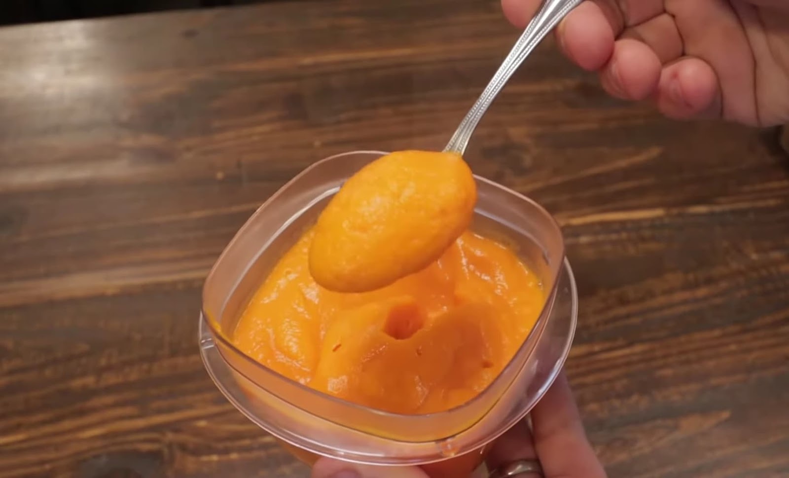 How to Make Carrot Puree for Baby